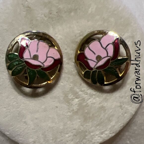 Beautiful Cloisonné Flower Clip On Earrings – Vibrant and Detailed Design - Picture 3 of 6